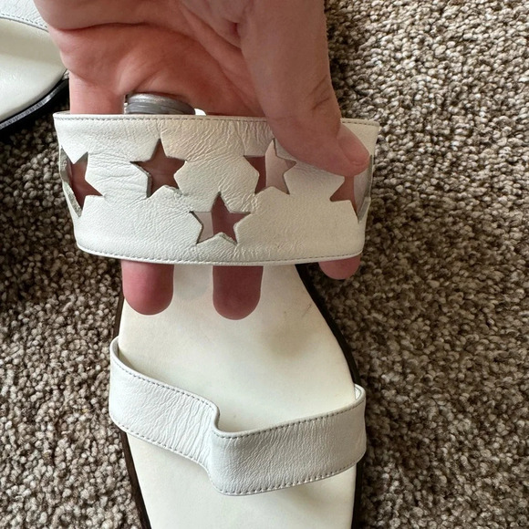 ESCADA White Leather Star Cutout Strappy Slip on Sandals Made in Italy Size 9 - Picture 10 of 10